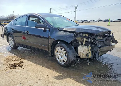 2010 Nissan Altima 2.5 z USA, uszkodzony, nr VIN 1N4AL2AP5AC111121